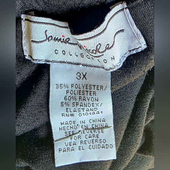 Women's Plus Size 3X V Neck Black Maxi Dress with Purple Flower Accent Halter - Picture 7 of 7